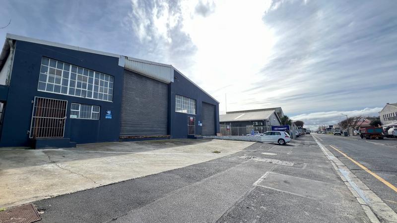 To Let commercial Property for Rent in Paarden Eiland Western Cape